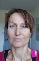 Portrait de Lauriane Monnin, sage-femme à Attalens